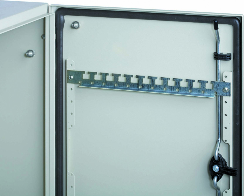 РЕЙКА ДВЕРНАЯ 400 ММ ДЛЯ ШКАФОВ S3D/S3X/CRN