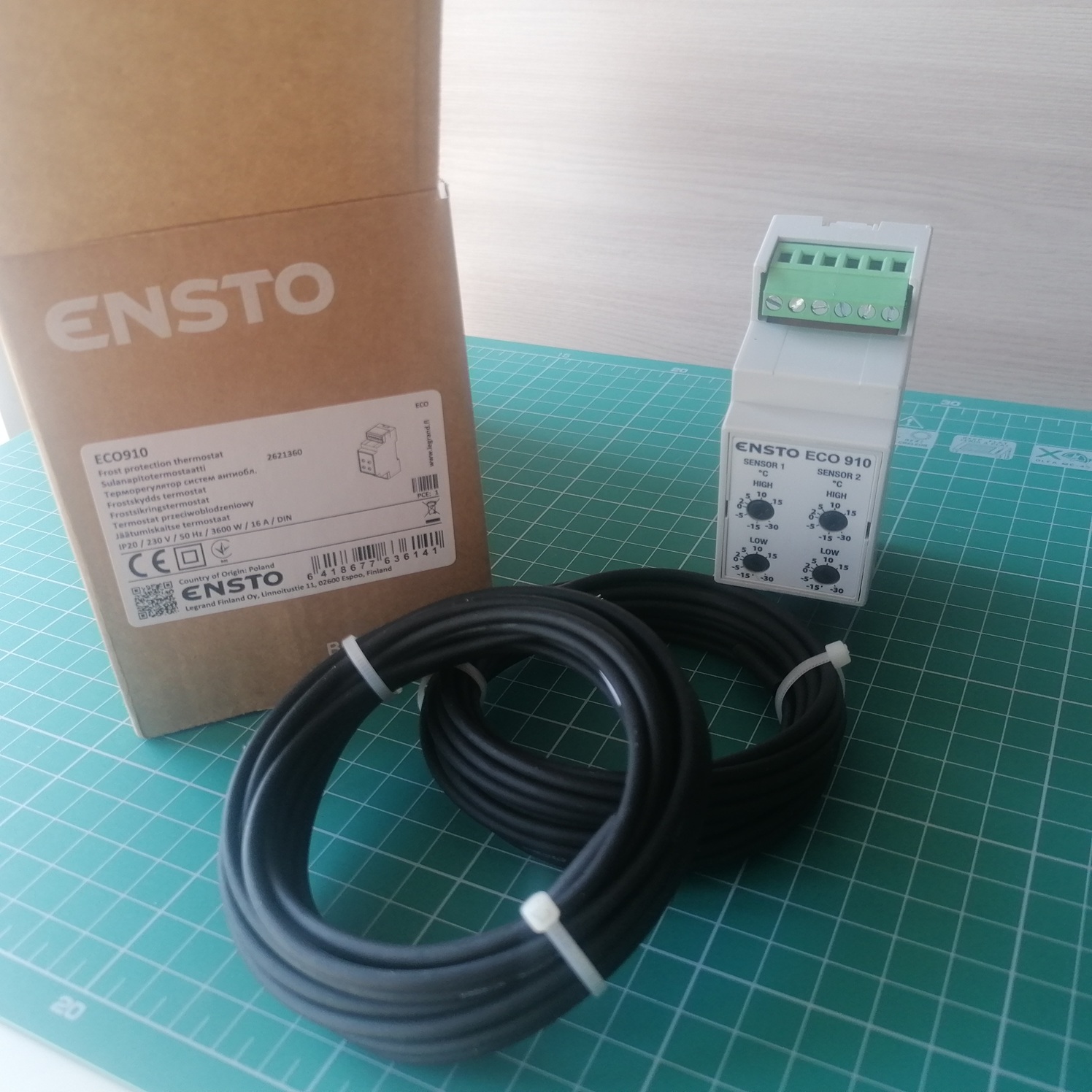 Терморегулятор д/систем антиоблед, 16А, на Din ENSTO с датчиками темп. воздуха/грунта ECO910