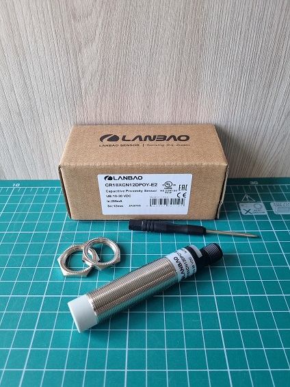 LANBAO CR18XCN12DPOY-E2 Ёмкостной датчик М18х80мм PNP NO Sn=12мм разъем М12