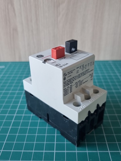 Пускатель с защитой двигателя SFK0G 25 1,6..2,5A