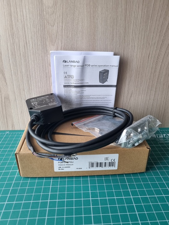 LANBAO PDB-CM8TGU оптический датчик расстояния 0...10V + PNP/NPN NO/NC Sn=8м кабель 2м