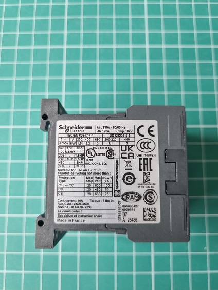 КОНТАКТОР K 3P,6 А,НЗ,42V 50/60 ГЦ,ЗАЖИМ ПОД ВИНТ
