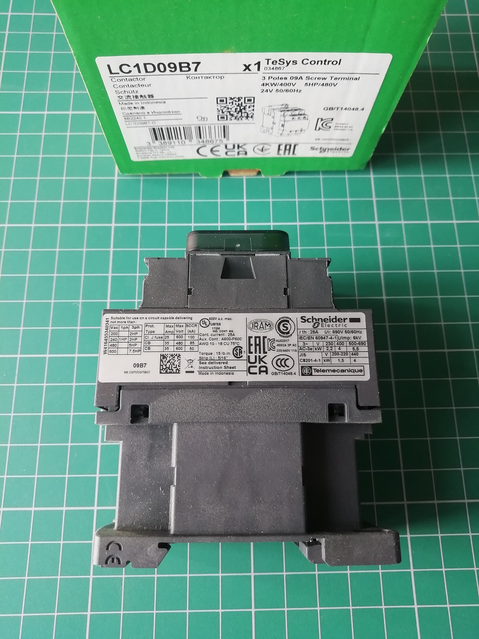 КОНТАКТОР D 3Р,9 A,НО+НЗ,24V 50/60 ГЦ,ЗАЖИМ ПОД ВИНТ LC1D09B7