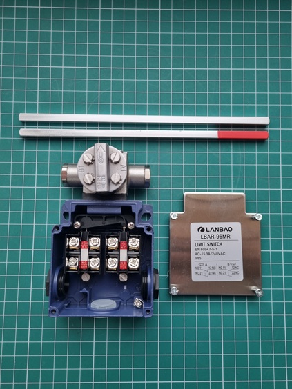 LANBAO LSAR-96MR концевой выключатель 4NC крестоообразного типа на 360°