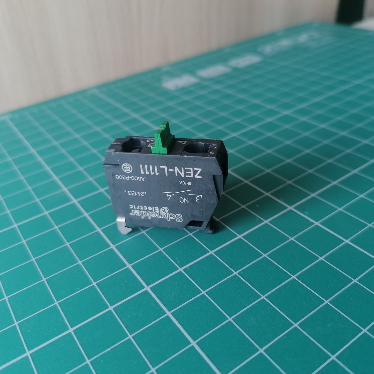 БЛОК-КОНТАКТ 1НО ZEN-L1111 (ZENL1111)