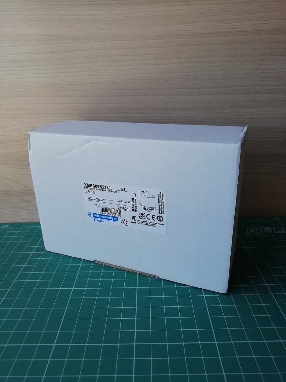 Датчик (реле) давления XMP, 6 бар, резьба G 1/4, 2 NC, без управления XMP A06B2131