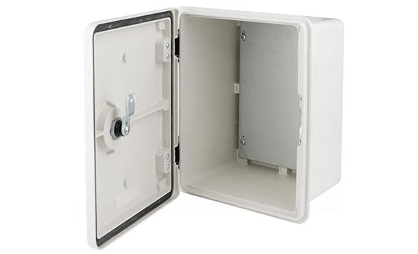 Щит навесной 300x250x170мм (ВxШxГ) из композитного (SMC) материала с монт. панелью 240x175мм, IP65