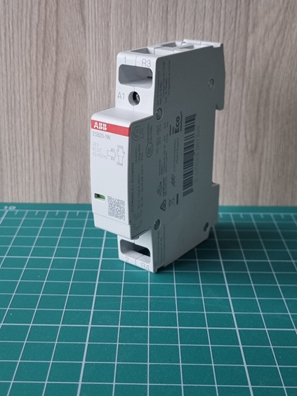 Контактор модульный ESB20-11N-01, 20A, 1NC+1NO, 24VAC/DC, 1M (1SBE121111R0111)