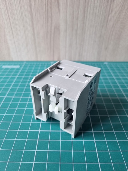 Таймер 100C 30 s  Allen-Bradley 100FPTA30