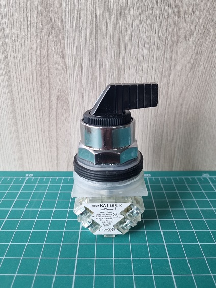 КЛЮЧ НА 3 ПОЛОЖЕНИЯ 9001KS43FBH13