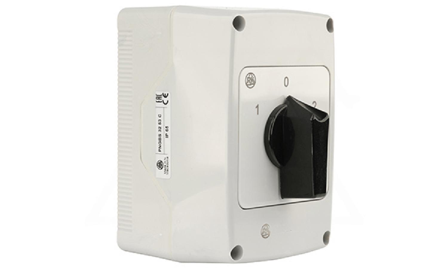 Переключатель PNGBS 32 53, 3P, 32A, тип 1-0-2 (60°), 3NO на 1_2, черная рукоятка, в корпусе IP65