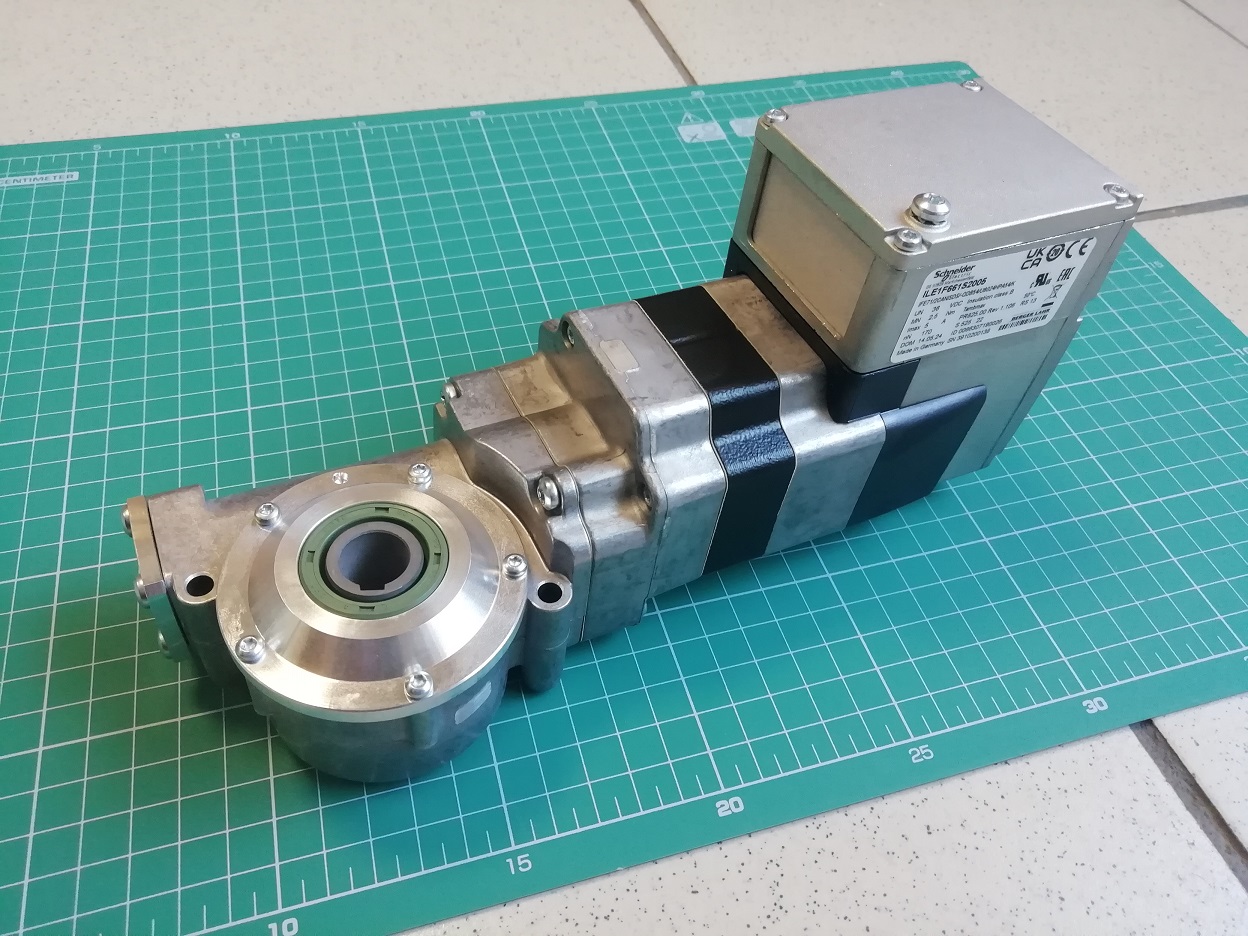 КОМПАКТНЫЙ СЕРВОПРИВОД LEXIUM ILE, CAN