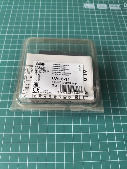 Блок-контакт боковой CAL5-11 (1NO+1NC) для A9...A75 UA16...UA75(RA) GA(E)75, 4A-AC15