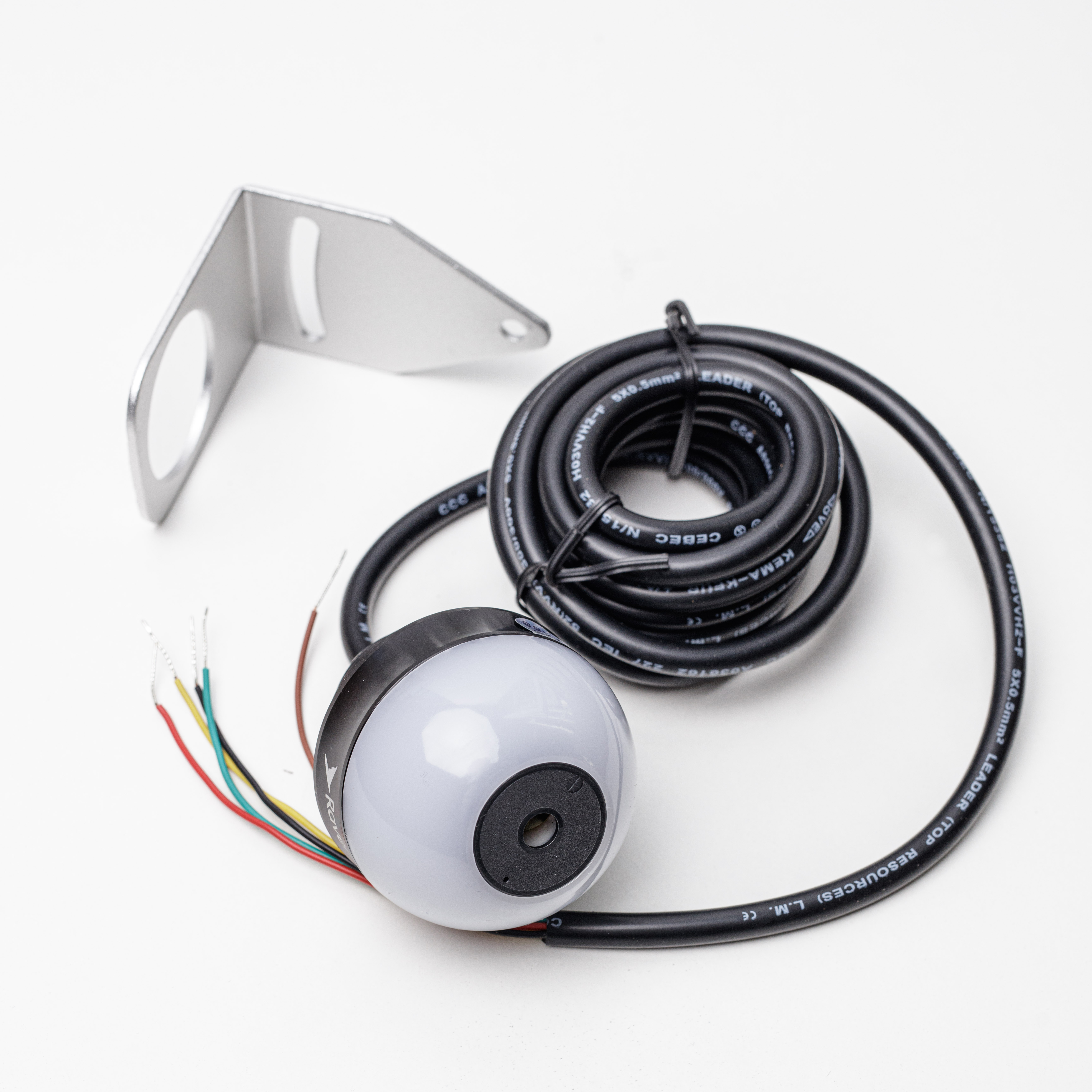 RAVENTEK R70-24F-RYG светосигнальный маячок ?70 постоянное свечение с зуммером IP54 RYG кабель 2м