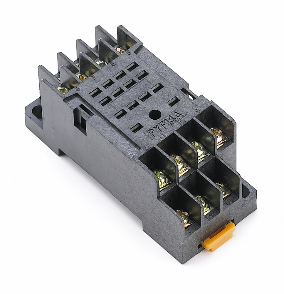 РР102-4-05_розетка для пром. реле