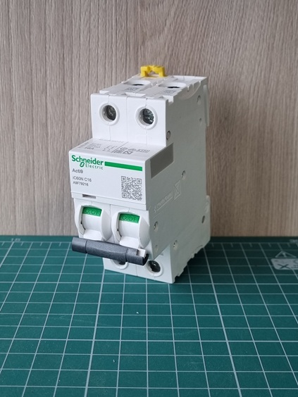 АВТ. ВЫКЛ. iC60N 2П 16A C