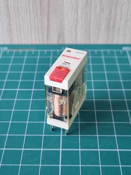 Реле RFT2CO524LT, 2CO, 8A(250VAC/30VDC), 24VAC, мех. индикация, тест-кнопка с блокировкой, LED