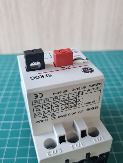 Пускатель с защитой двигателя SFK0G 25 1,6..2,5A