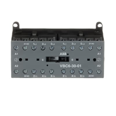 Мини-контактор реверсивный VBC6-30-01-01 24VDC, 3NO 9A(20A-AC1) 4kW, всп.контакт 1NC (4A-AC15)