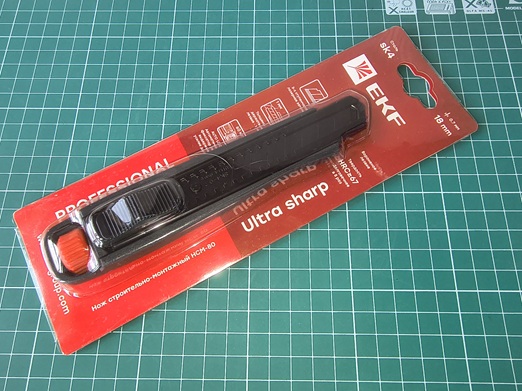 Нож строительно-монтажный 18 мм НСМ-80 (SK4) Heavy Duty (до 60 кг) EKF Professional