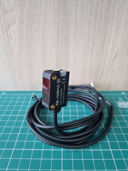 LANBAO PSE-YC35DNBR оптический датчик 32,5x20x12мм NPN NO/NC Sn=350мм BGS (D-тип) кабель 2м