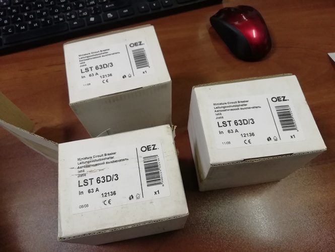 Автоматический выключатель LST 63D/3 63А D 10кА OEZ:12136