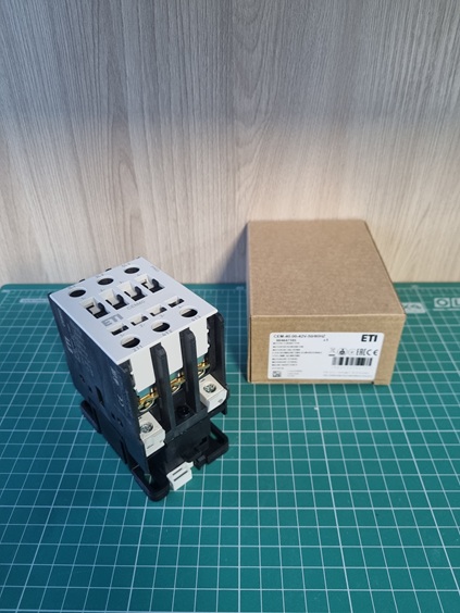Контактор CEM40.00 катушка 42V AC 50/60Hz