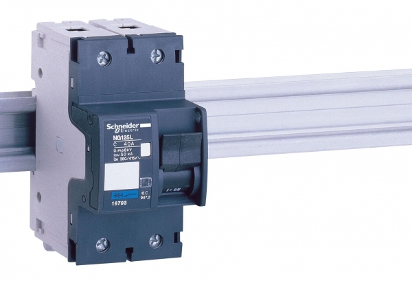 АВТОМАТИЧЕСКИЙ ВЫКЛ. NG125L 2П 40A B