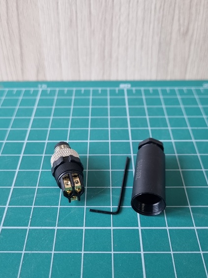 LANBAO QE8-W3F прямой штекер M8 3pin