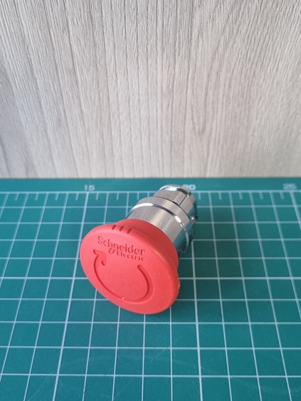 КНОПКА АВАР.ОСТ. 22ММ КРАСНАЯ возврат поворотом ZB4BS844