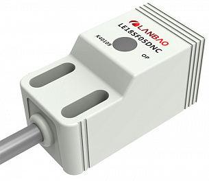 LANBAO LE18SF05DPO Индуктивный датчик 5 мм, прямоугольный, заподлицо, 10…30 DC, PNP, NO, PBT, кабель, IP67