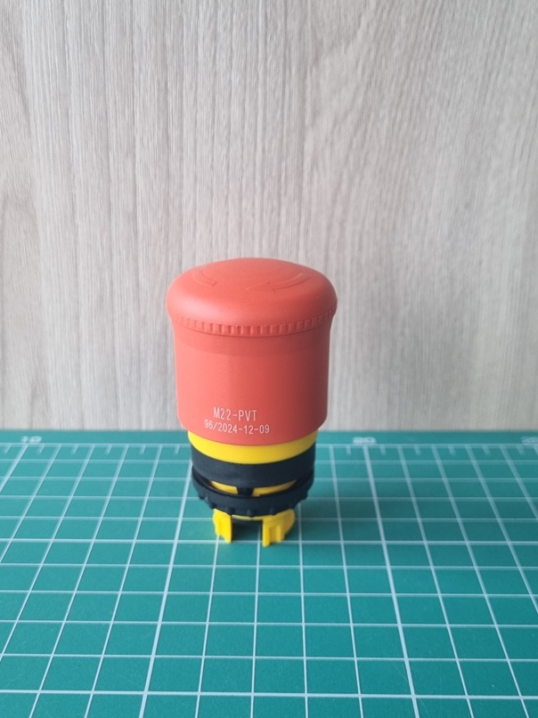 Кнопка аварийного останова Titan M22-PVT с разблокировкой поворотом, 38мм, P66