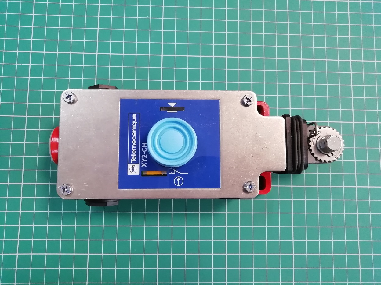 ВЫРУБНОЙ ВЫКЛЮЧАТЕЛЬ 1NC + 1NO XY2CH13250