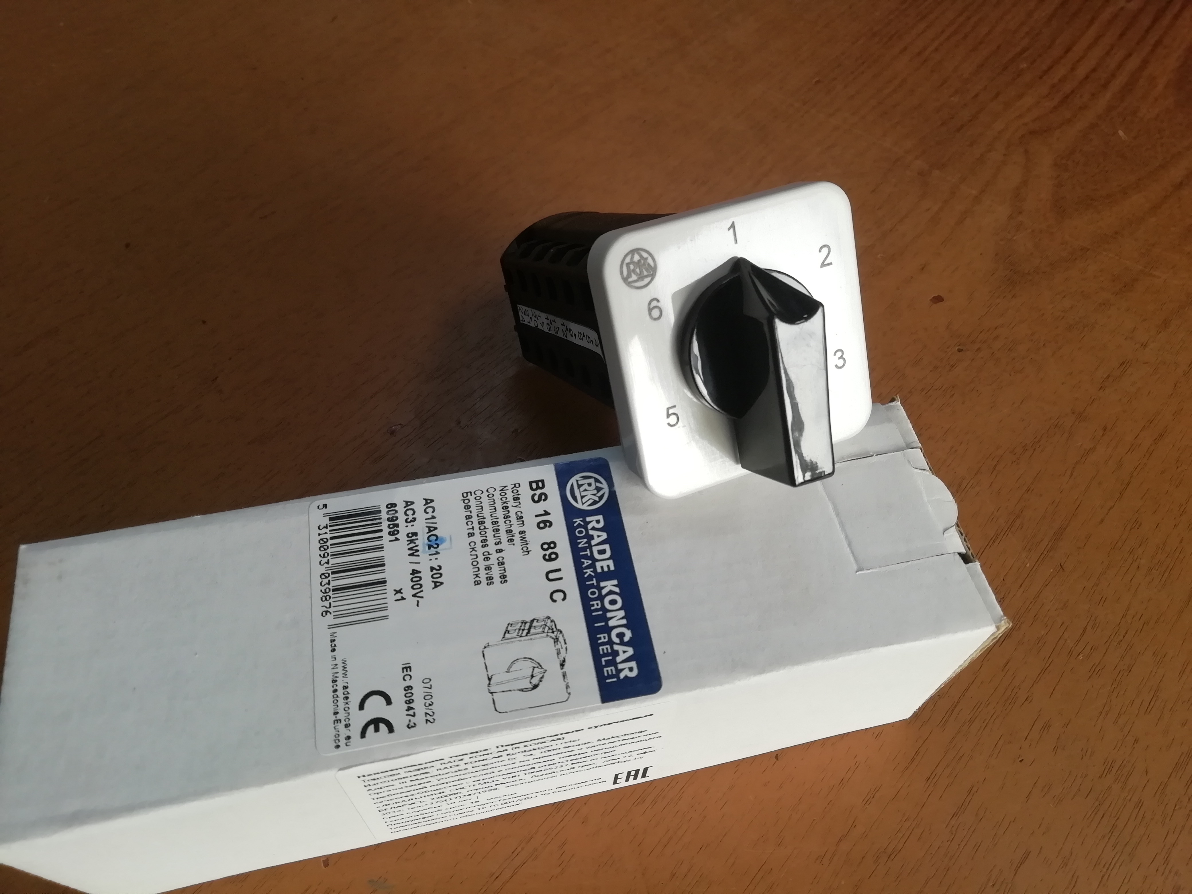 Переключатель BS 16 89 U, 2P, 20A, тип 1-2-3-4-5-6, 2NO на 1_6, на дверь, фронт IP40