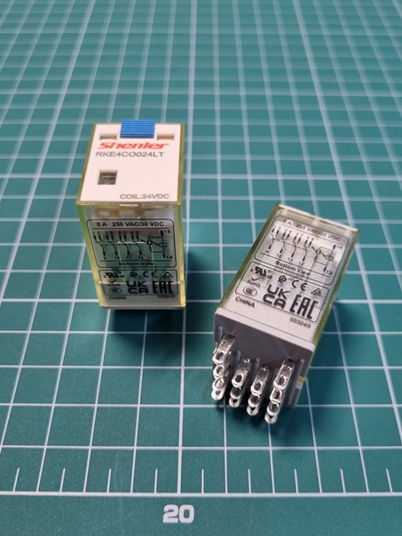 Реле RKE4CO024LT, 4CO, 5A(250VAC/30VDC), 24VDC, мех. индикация, тест-кнопка с блокировкой, LED