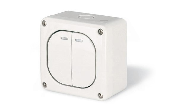 Выключатель накладной двухклавишный, 2P 20A/250V, с подсветкой, M95(95x95mm), IP66, серия PROTECTA