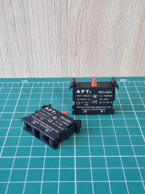 Блок-контакт 1NC, 6A 230VAC/24VDC, монтаж на адаптер, для PB1 и PB3 серий