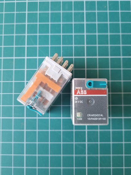 Реле CR-M024DC4L 24B DC 4ПК (6A), СИД индикация