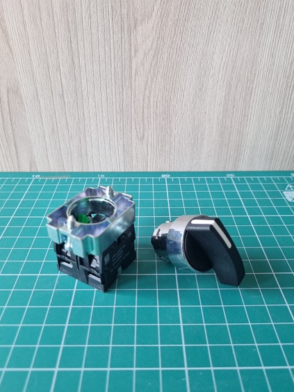 Переключатель BJ33 3P длинная ручка 2NO EKF PROxima