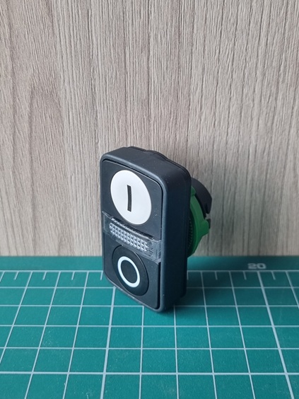 ГОЛОВКА КНОПКИ ДВОЙНАЯ С МАРКИРОВК + LED ZB5AW7A1721