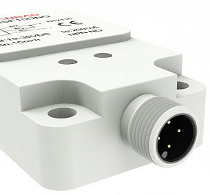 LANBAO LE68SF15DPO-E2 индуктивный датчик 40x20x68мм  PNP NO Sn=15мм разъем М12