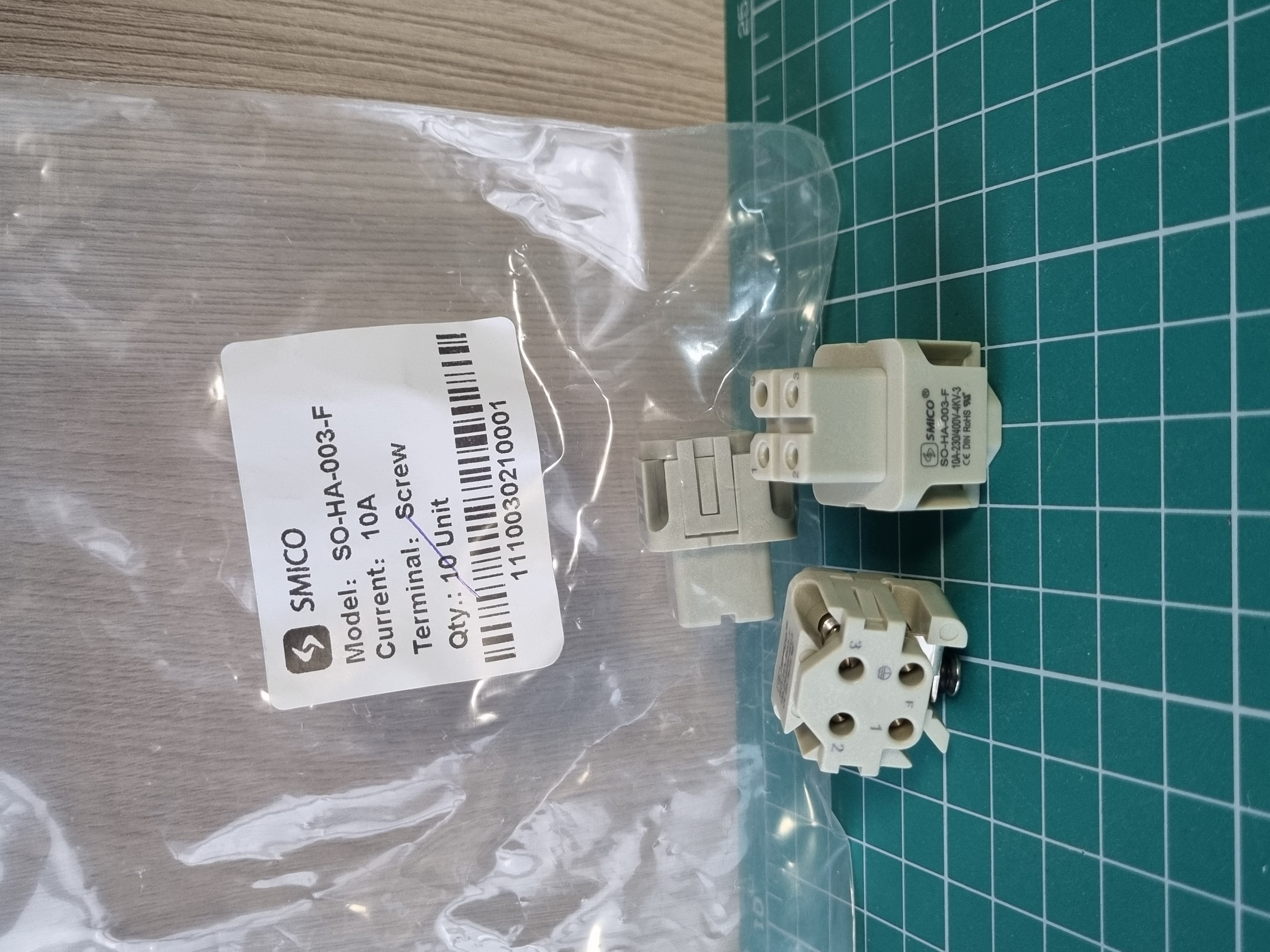 Вставка контактная, размер H3A, тип гнездо, 3P+PE, 10A, 230/400V, винтовой зажим