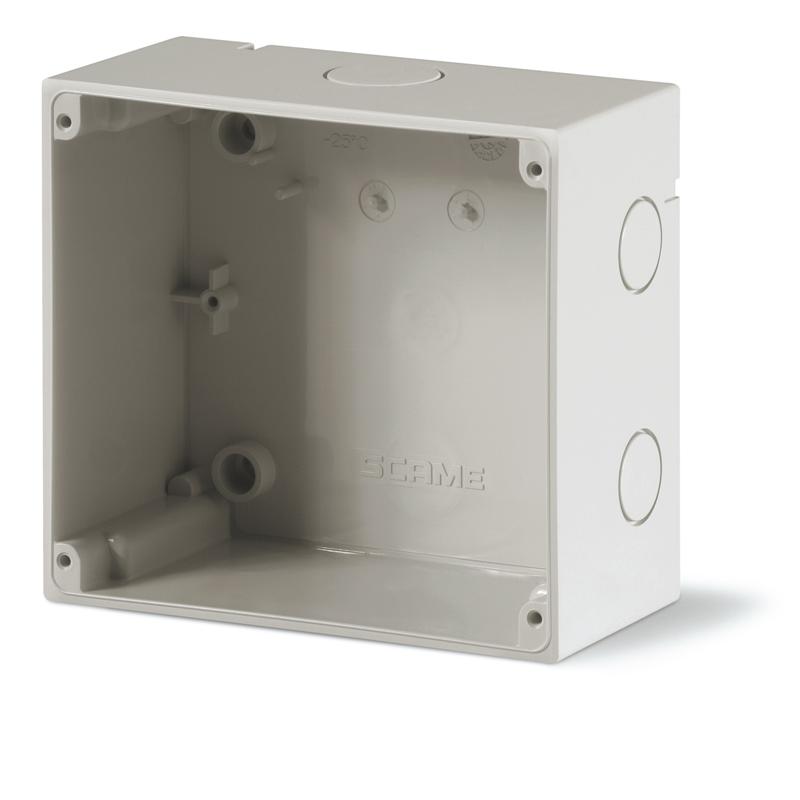 Бокс прямоугольный для встраиваемых разъемов уст. 136x125mm(16_32A), IP66/IP67/IP69