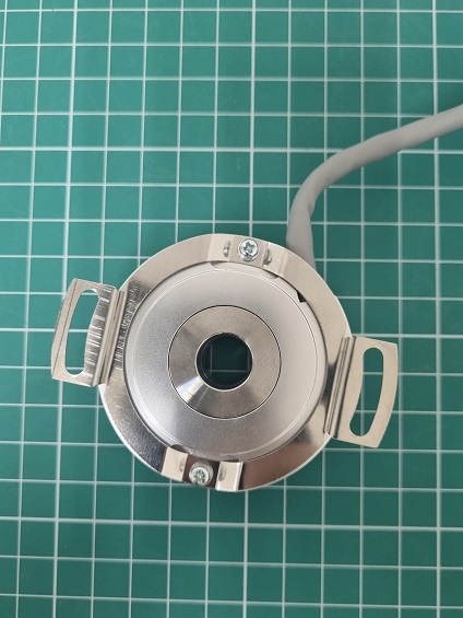 LANBAO ENI58KB12-6E1024H-T2 Инкрементальный энкодер Размер 58, 8-30 DC, Кабель 2м, HTL, 1024имп/об,