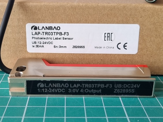LANBAO LAP-TR03TPB-F3 оптический датчик этикетки PNP с разъемом M8 4pin