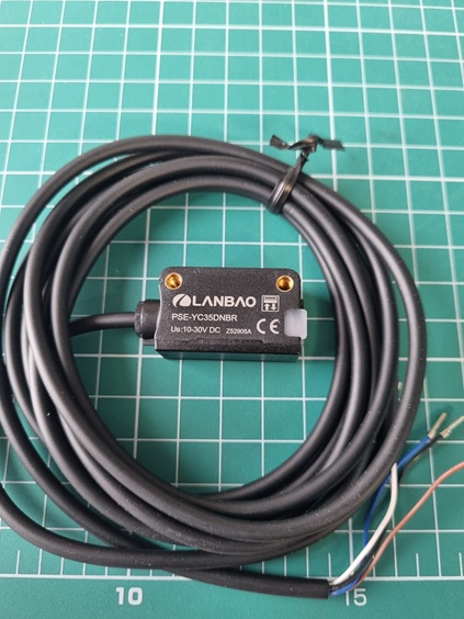 LANBAO PSE-YC35DNBR оптический датчик 32,5x20x12мм NPN NO/NC Sn=350мм BGS (D-тип) кабель 2м
