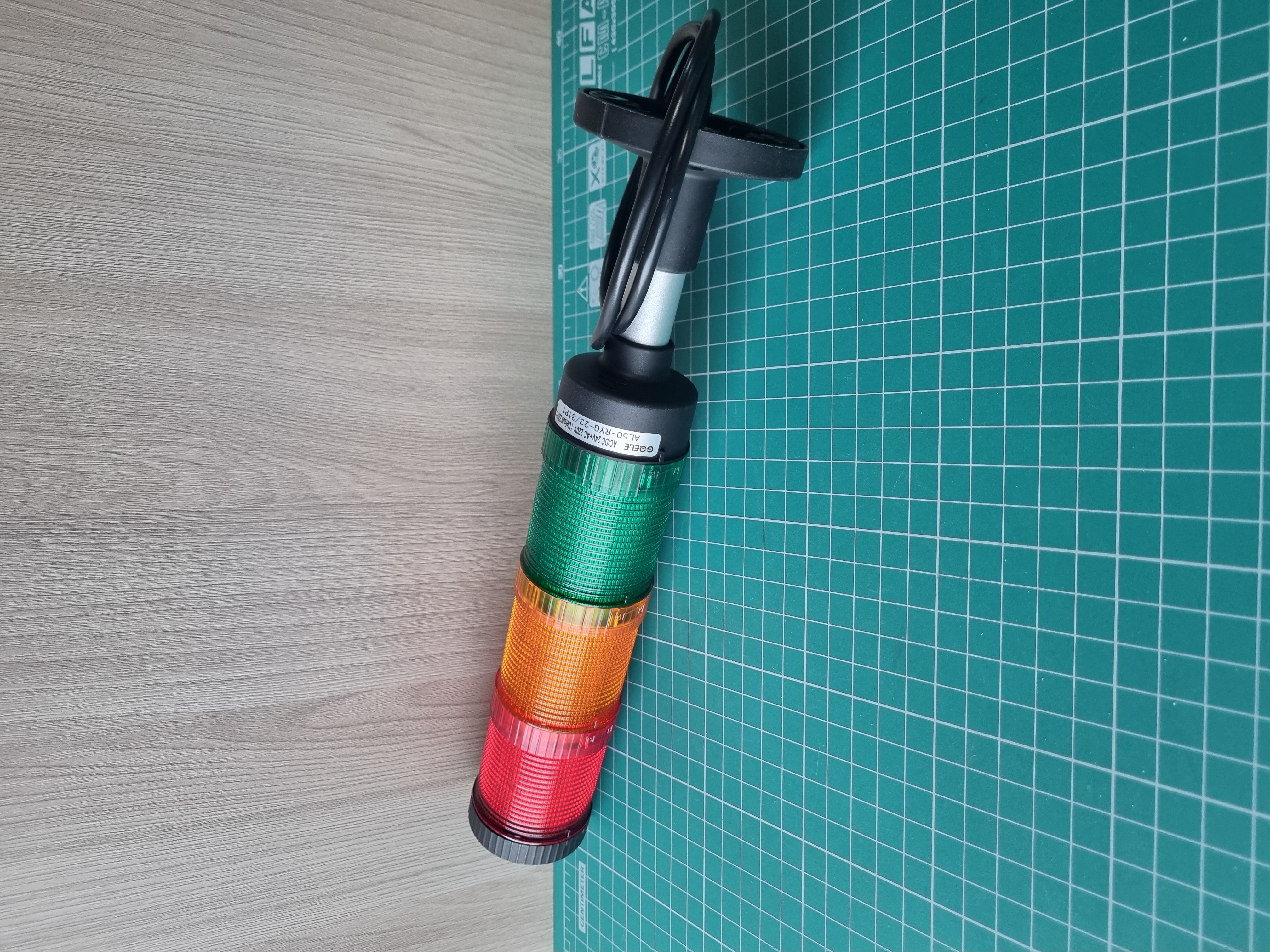 Колонна светосигнальная AL50, d=50mm, LED Кр+Желт+Зел+Звук, 24VAC/DC+220VAC, пласт. стойка, IP52 AL50-RYGM-23/31P1 (AL50-RYGM-23/31P1)