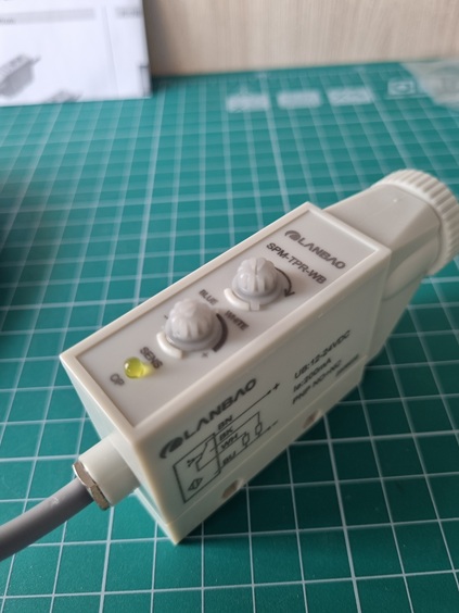 LANBAO SPM-TPR-WB Датчик контрастной метки