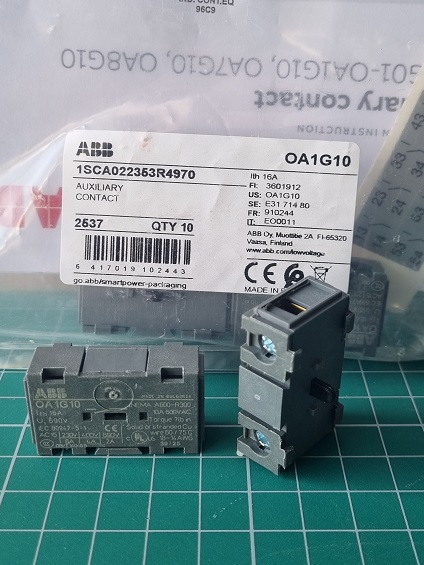 Блок-контакт вспом. OA1G10 (1NO) для OT16...125F/FT/F_C OTM40...125F/F_C OT_160EV...4000E/E_C, 6A-AC15