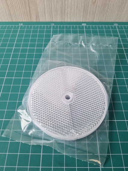 LANBAO TD-05 круглый рефлектор 82 мм крепление по центру